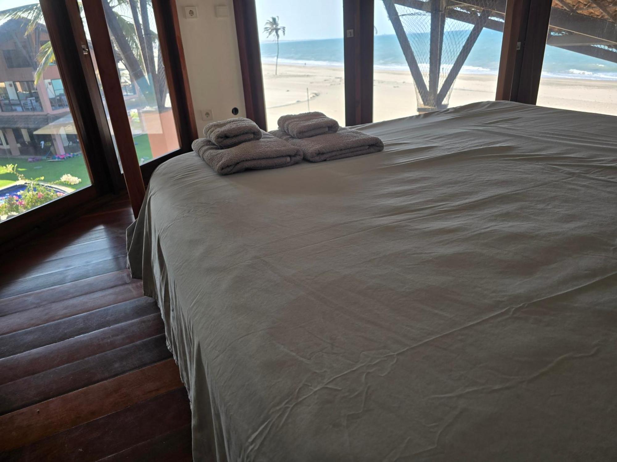 Apartment 1st Beachfront Deluxe B102 In Dream Cumbuco